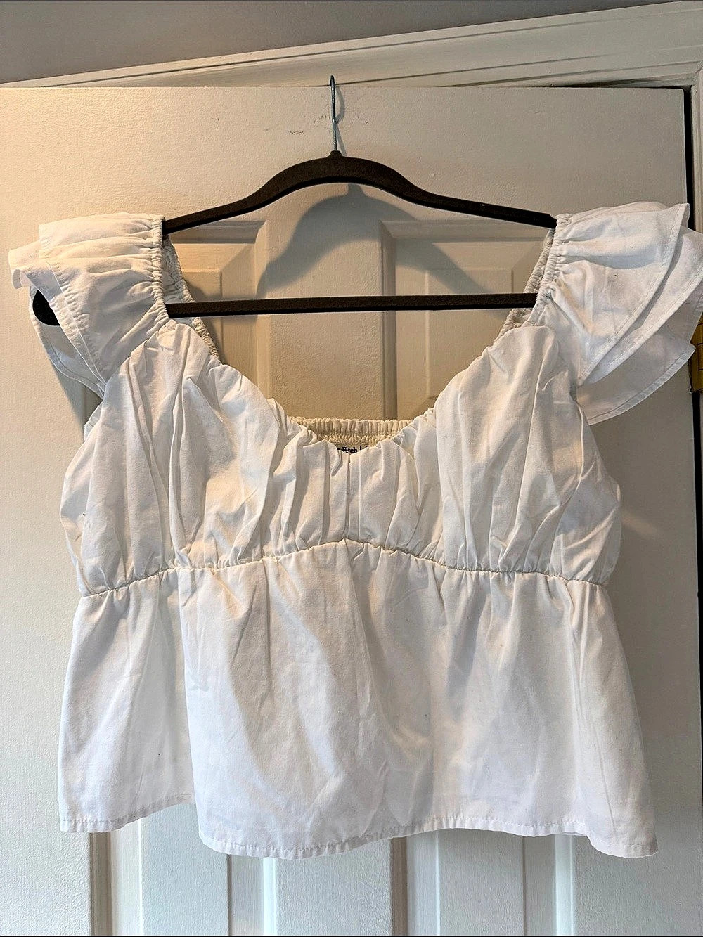 Abercrombie & Fitch Ruffle Strap Smocked Crop Top White